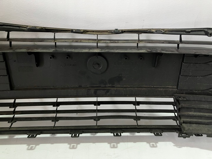 фото №14, Yaris iii рестайлинг решётка бампера средняя решётка радиатора