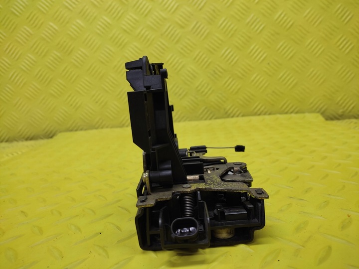 фото №4, Skoda fabia i замок дверь левый зад