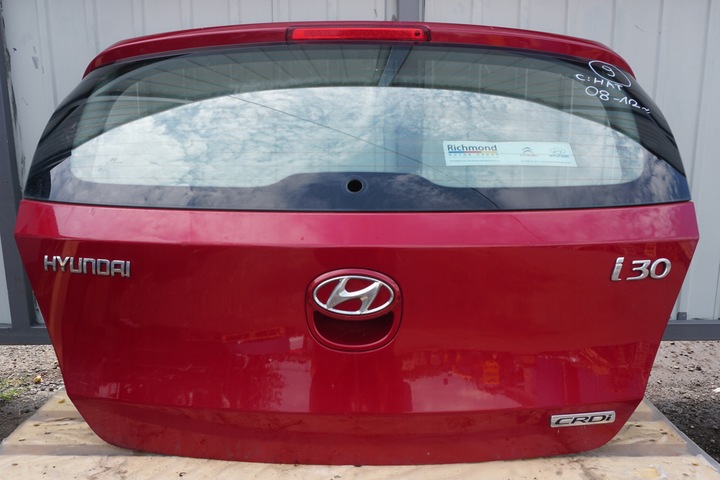 фото №1, Hyundai i30 i fd 2011r hat кришка багажника 737002r010 скло 871102r010