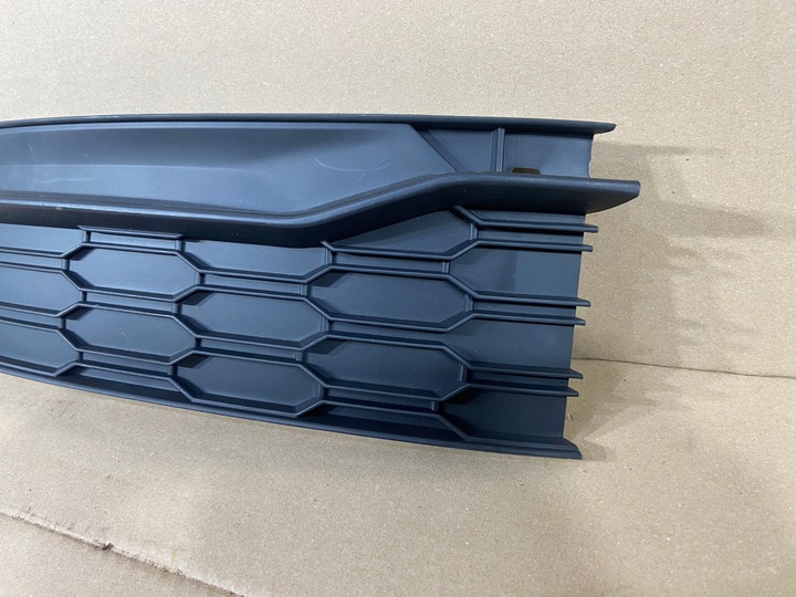 фото №14, Решітка решітка бампера ліва skoda rapid 5ja807367a