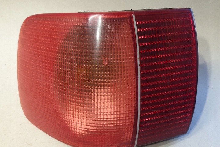 фото №8, Лампа левая задняя audi 80 8c, b4 295101 1992