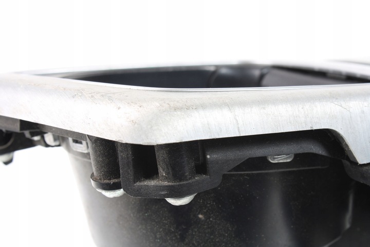 фото №14, Bmw f10 f11 консоль тунель середній бардачок eu 9171558