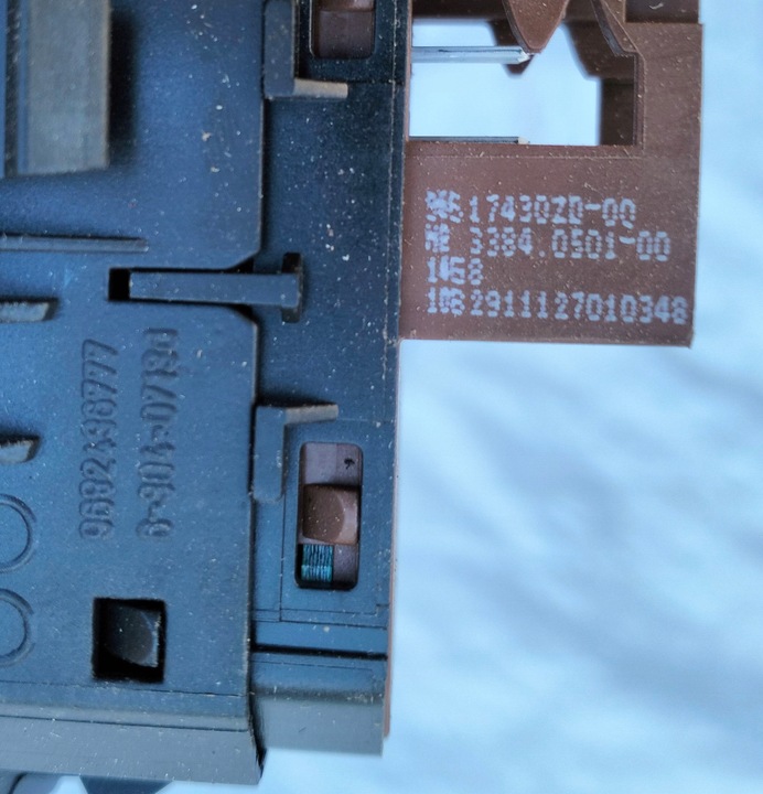 фото №8, Панель управление переключатель кнопка ambiente citroen c5 iii x7 96617430zd