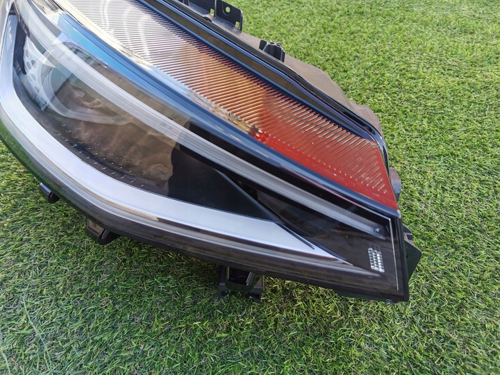 фото №2, Vw id4 iq повний led matrix лампа права перед