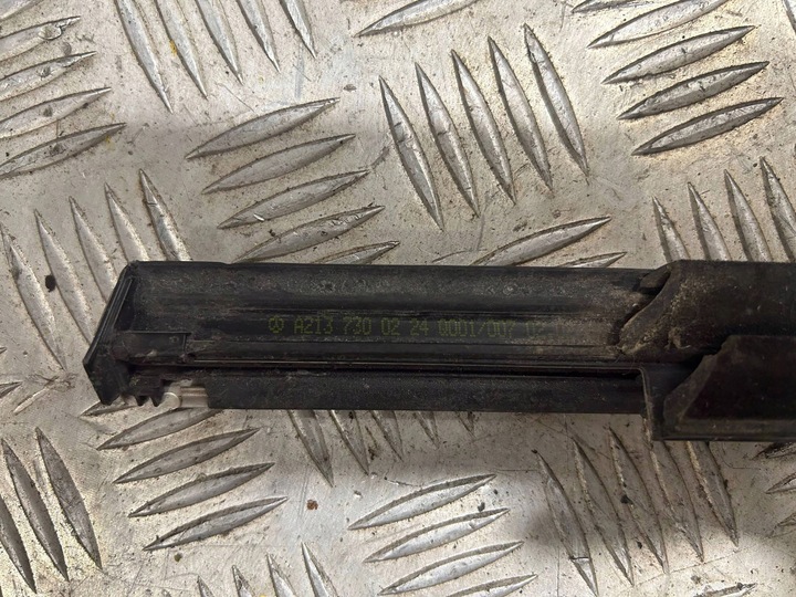 фото №5, Планка накладка дверь правые зад mercedes e-klasa w213 a2137300224