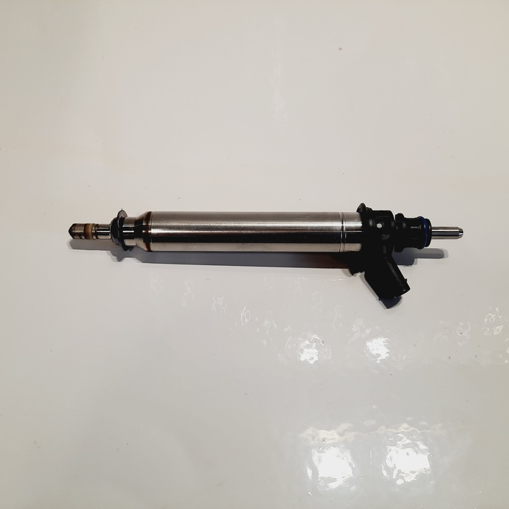 фото №1, Mercedes c-klasa w205 2.0 cgi инжектор a2780700687 0261500065