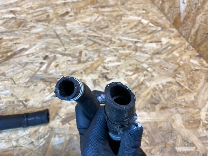 фото №13, Шланг труба шланг води nissan micra k14 215035ff0a 924125ff0a 2016-