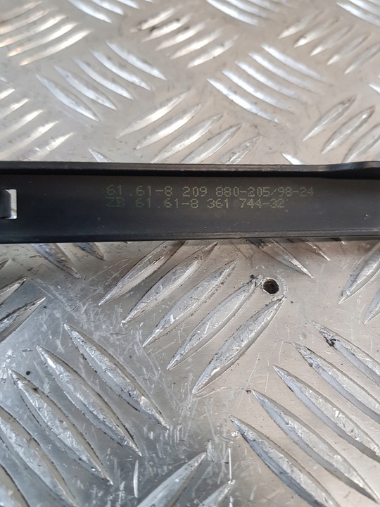 фото №13, Важіль двірники праві перед 8209880 bmw e39 98r-