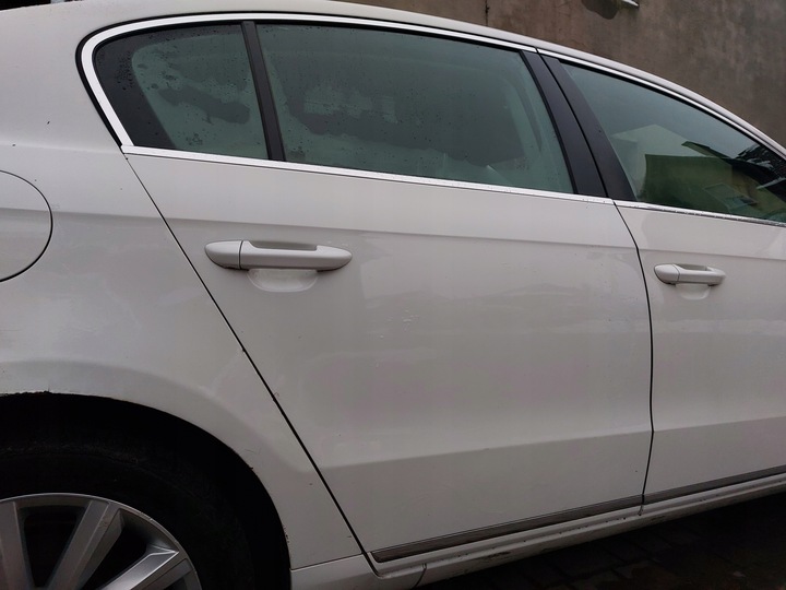 фото №1, Двері правий зад задні vw passat b7 lb9a sedan