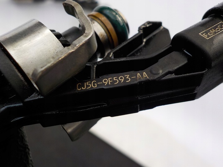 фото №2, Ford focus c-max volvo 1.6 ecoboost инжектор 0261500155 cj5g-9f593-aa