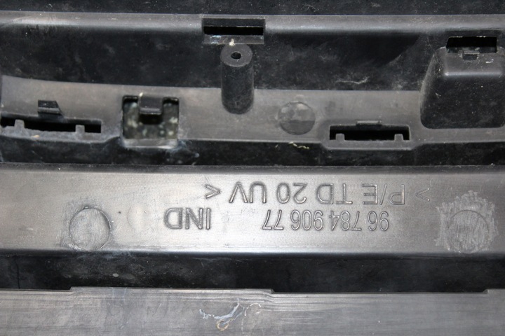 фото №10, Peugeot 2008 13-16 бампер перед переднее 9802521077 6xpdc