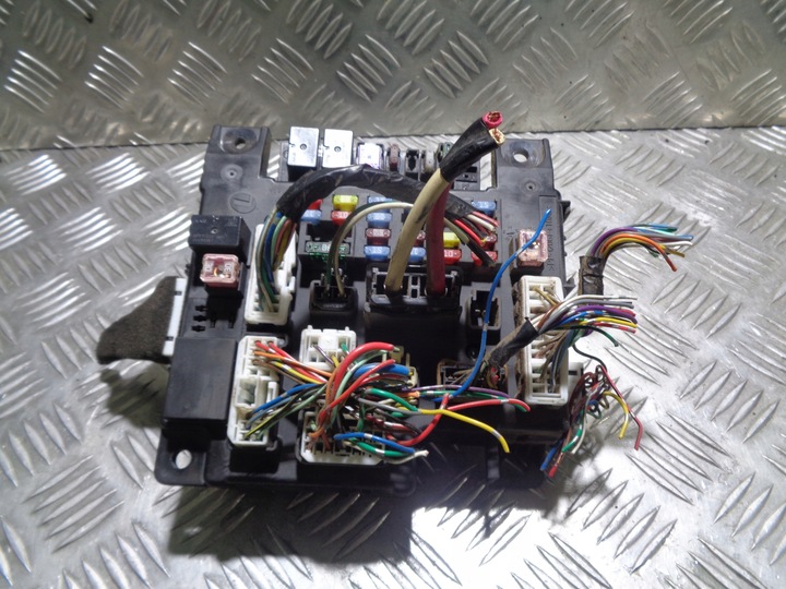 фото №1, Peugeot 4007 коробка запобіжників 2.2hdi 8637a318