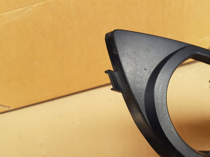 фото №12, Решётка правая бампера перед audi a3 8p / 8p4807682b / pod большой решётка радиатора / красивая