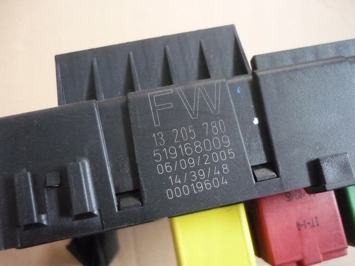 фото №8, Модуль bsi коробка opel vectra c signum 13205780 исправный