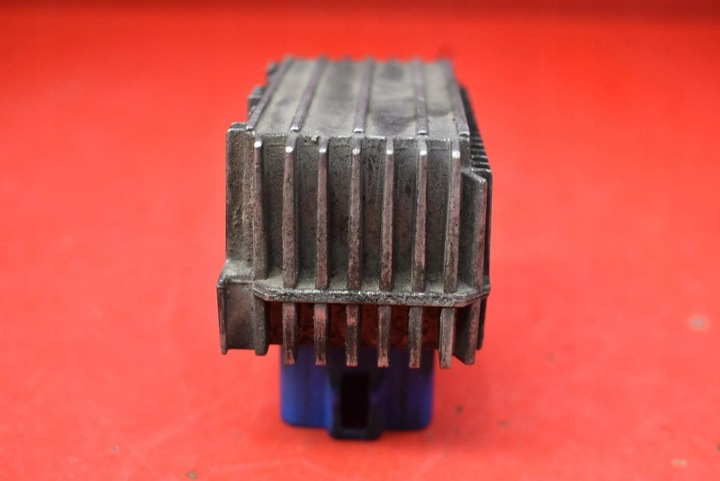 фото №7, Реле свічок розжарювання 55353011 opel signum c 1.9 cdti 120 km 05-08