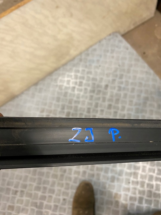 фото №3, Рейлінг даховий правий jeep grand cherokee 96r