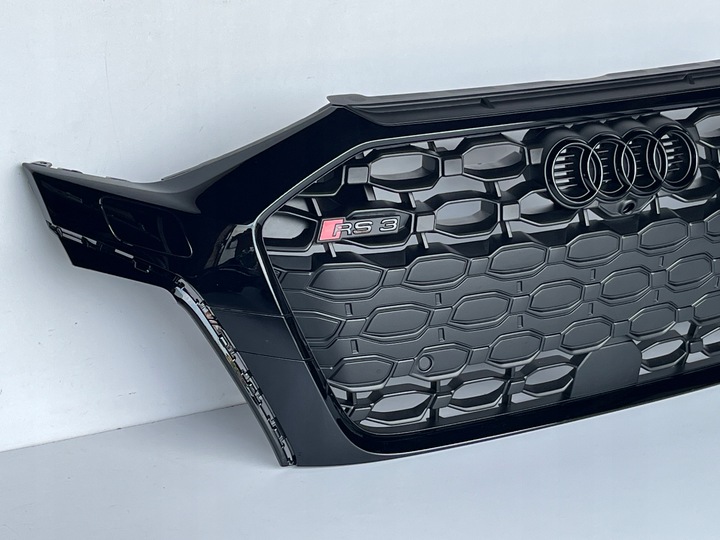 фото №2, Решётка решётка радиатора audi rs3 8y0 8y0807725