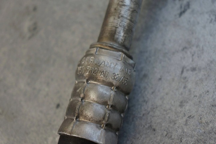 фото №6, Шланг трубка кондиціонера audi a8 d3 4.2 tdi