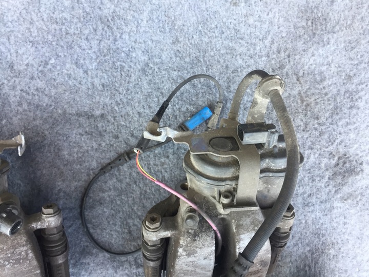 фото №4, Супорт гальмівний зад bmw 5 g30 g31 42/20/330