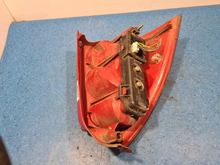 фото №10, Peugeot 307 лампа зад права зовнішня