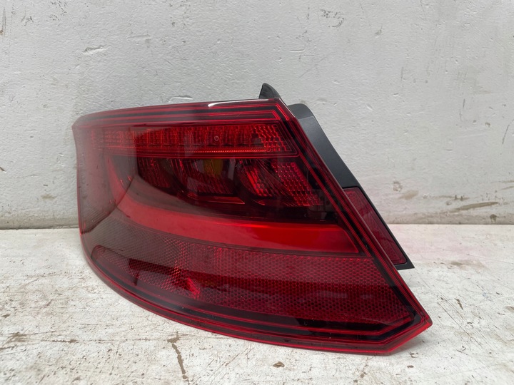 фото №1, Лампа ліва зад audi a3 8v4 sportback