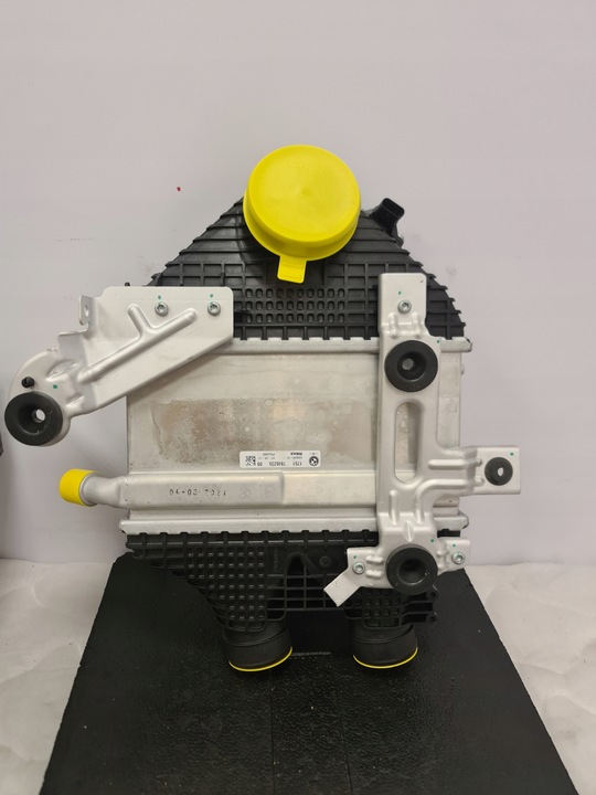 фото №14, Радиаторов воздуха интеркулер bmw m3 f80 7846235