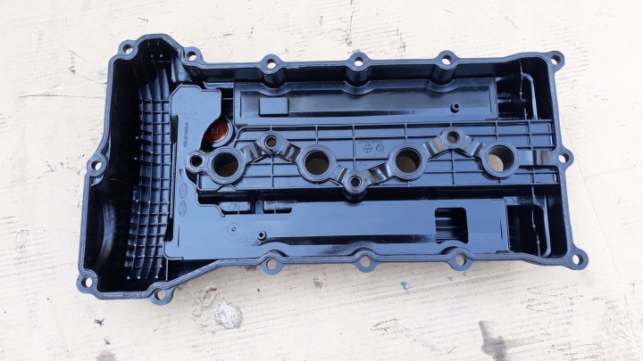 фото №5, Hyundai ix35 sportage iii 2.0 dohc g4kd кришка захист кришка клапанів