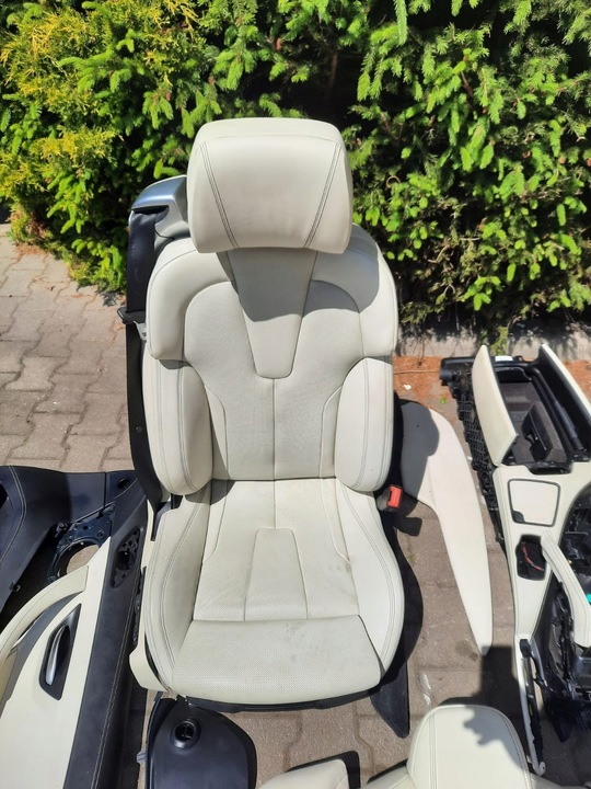 фото №7, Сидіння bmw m6 f06 2017 світлий салон обшивки двері карти підлокітник шкіра