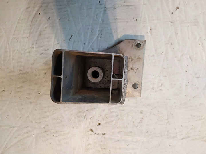 фото №8, Зона зминання зад opel astra j універсал 13409229