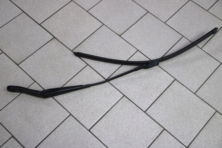 фото №1, Volvo xc60 i рычаг дворники левый перед левая передние европа 30753525