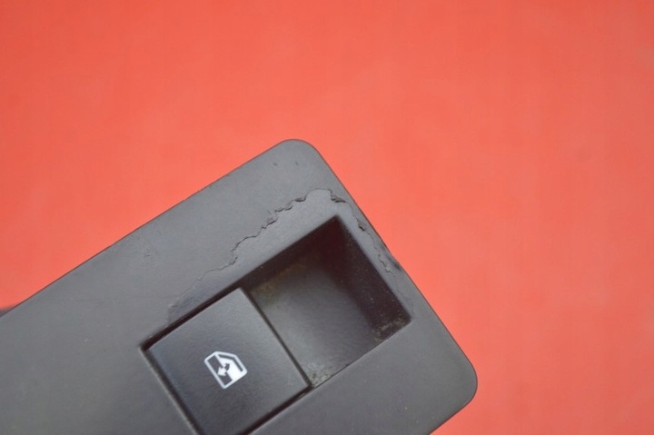 фото №6, Выключатель подъёма стёкла правые перед 13301886 opel insignia a 08-14