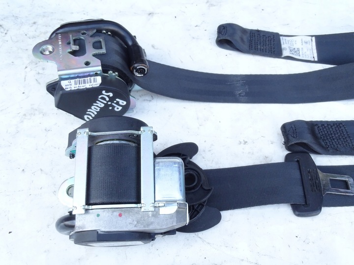 фото №11, Панель роздавальна консоль капот ремені подушки vw scirocco 3 iii 137 європа