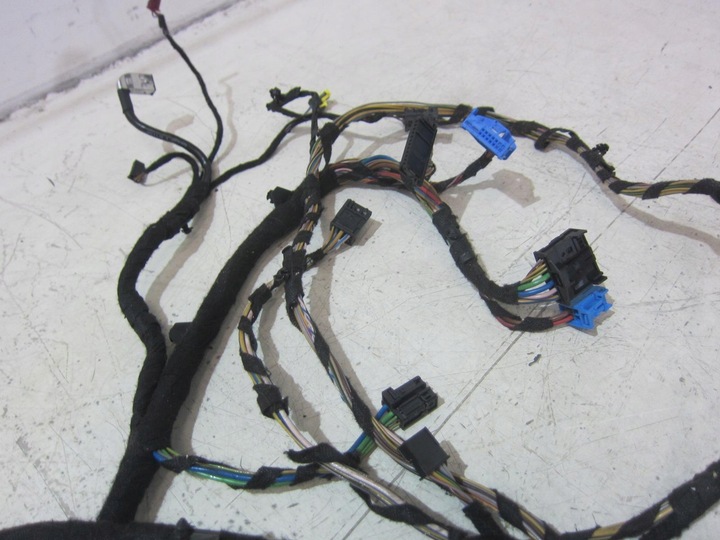 фото №12, Bmw x1 f48 жгут колодки лампы led правые перед установка штекеры 6821872