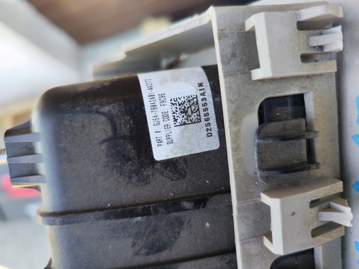 фото №6, Панель консоль подушки ремені ford втулка стабілізатора mk2 рестайлінг 2017