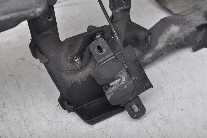фото №8, Volvo s60 v60 pas переднее усилитель замки kpl