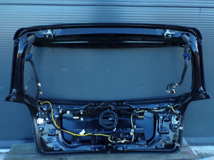 фото №7, Крышка багажника задняя volkswagen golf 5 v цвет lc8z