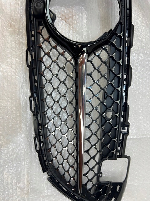 фото №4, Решётка решётка радиатора mercedes c-klasa w206 206 a2068804205 новый оригинальный номер