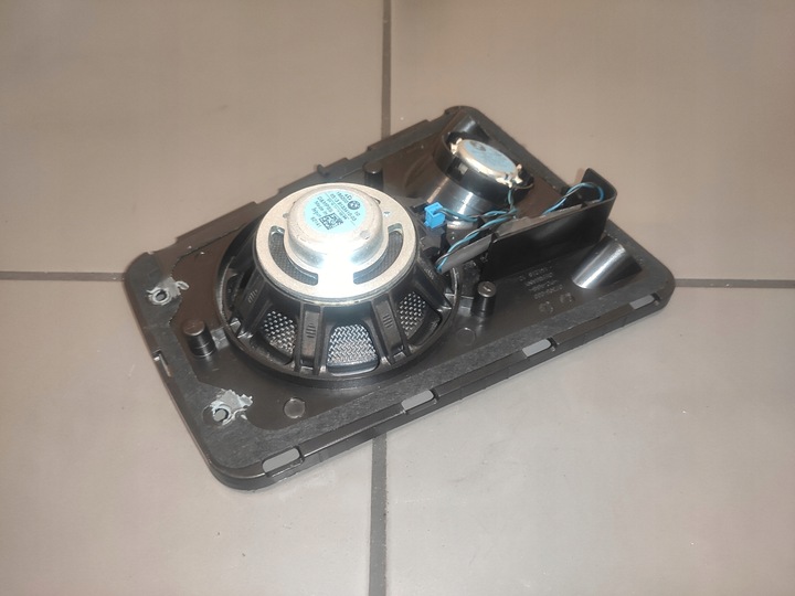 фото №10, Bmw 7 f01 f02 f04 динамік панелі адаптер hifi центральний набір справний