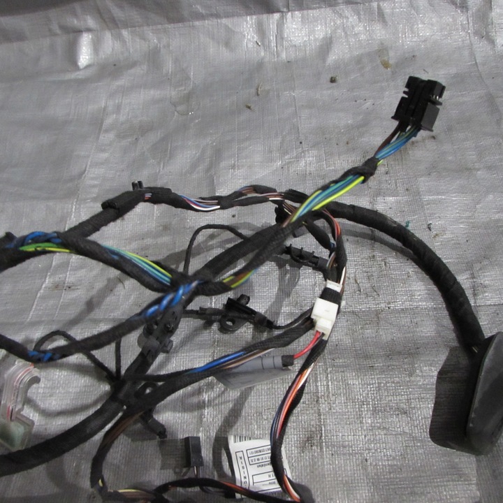 фото №6, Установка двері праві перед bmw x1 e84