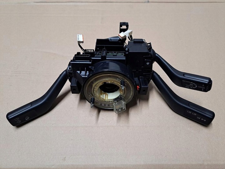 фото №1, Переключатель комбинированный vw passat b6 3c9953513b 3c9953507ab