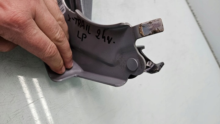 фото №11, X-trail iv t33 24r петля капота левый kay