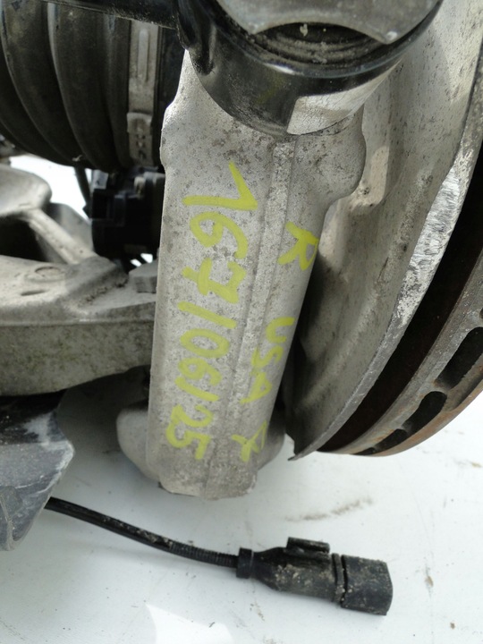 фото №6, Mercedes поворотна опора задня права a1673572200 gle gls 167 x167 w167