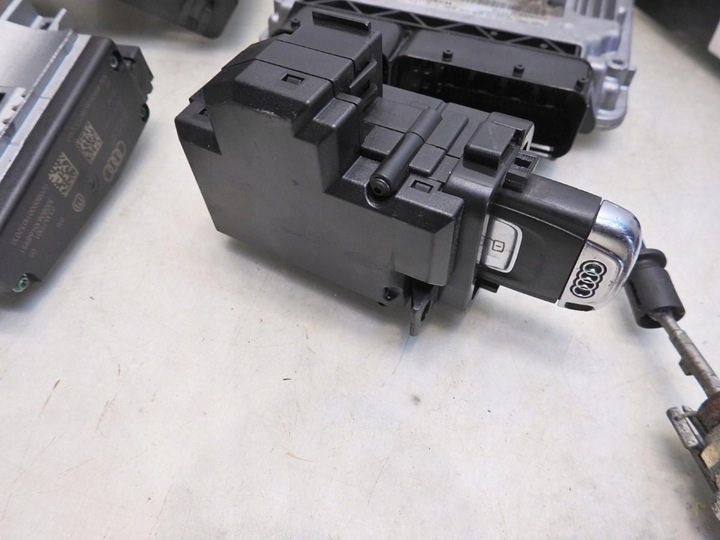 фото №13, Набір стартовий audi a4 b8 2.0 tdi 8k0920900d