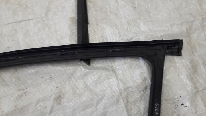 фото №10, Прокладка дверь vw golf 5 v версия 3 дверь рамка