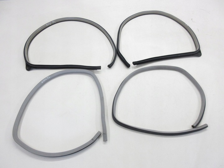 фото №1, Honda civic vii 5d hb 1.4 прокладка кузовная дверь przódprawa левая tył/l