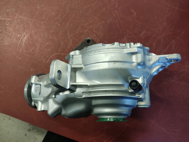 фото №6, Дифференциал mercedes glc sl a2233302503 новый!!!