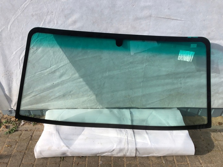 фото №3, Rolls royce серебряный seraph стекло передняя новая 1998-2009