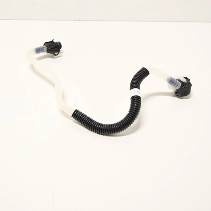 фото №8, Oem номер mercedes 6110701932 трубка  топливный sprinter 00-