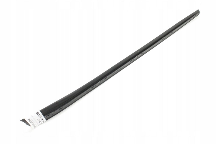 фото №12, Планка прокладка скла лобовий audi q3 8u0854327a