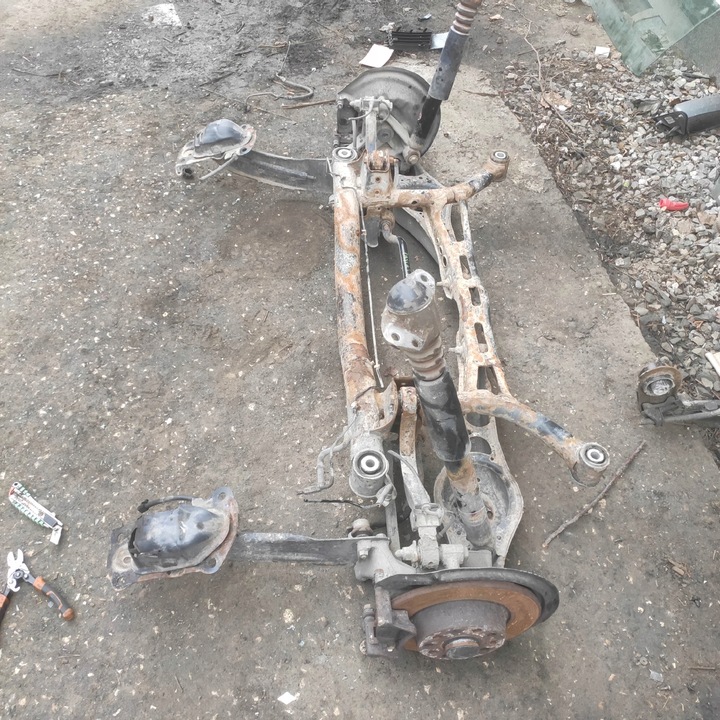 фото №1, Вісь підвішування зад візок балка поворотна опора vw passat b6